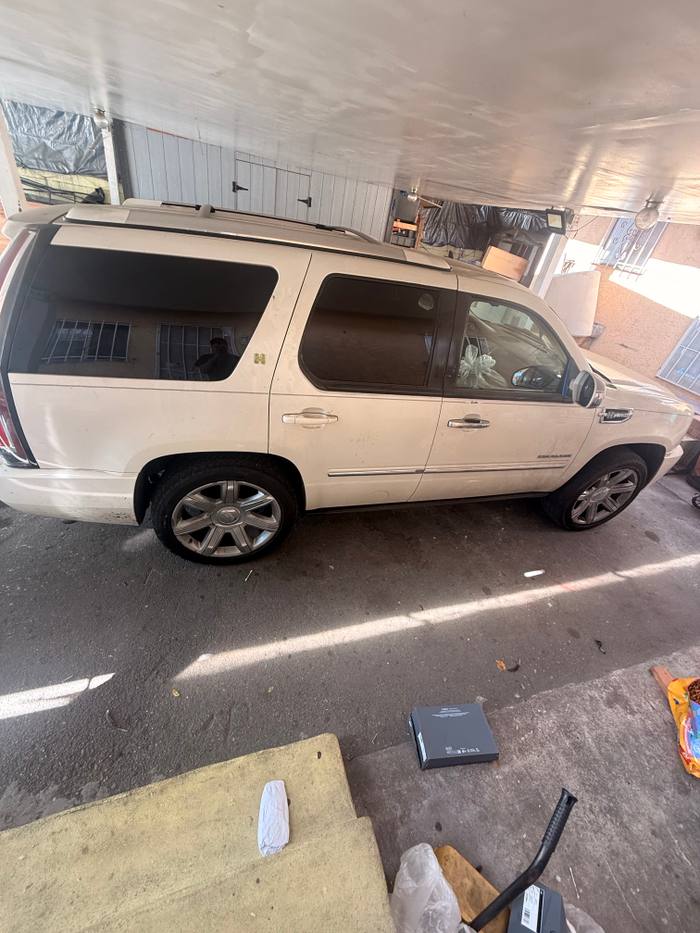 2012 Cadillac Escalade Hybrid 4WD for sale