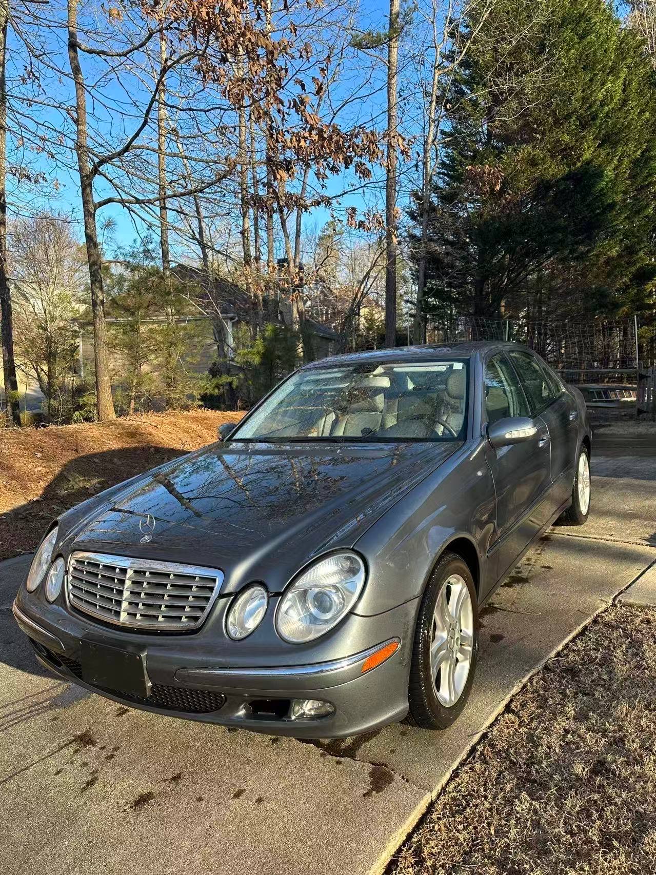 2006 Mercedes-Benz E350 photo 1