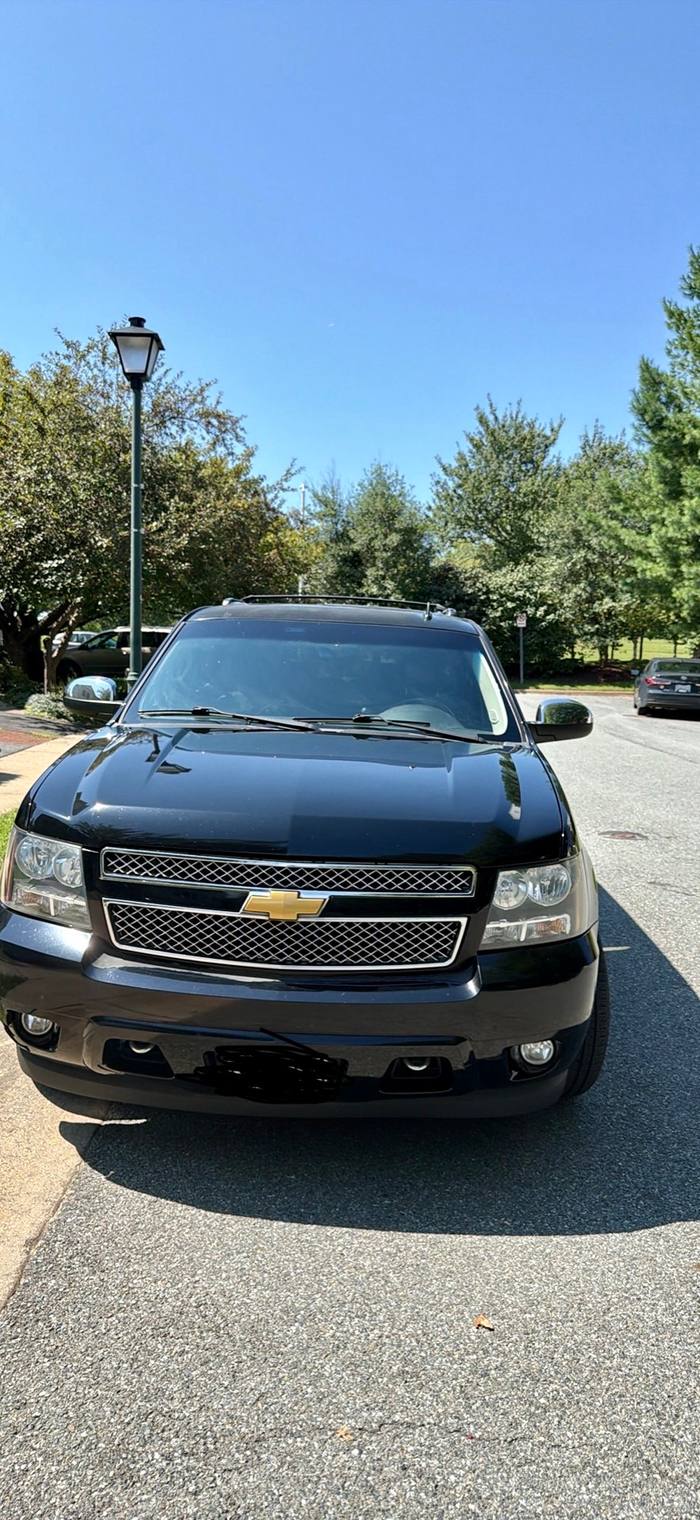 2014 Chevrolet Suburban 2500 4WD for sale