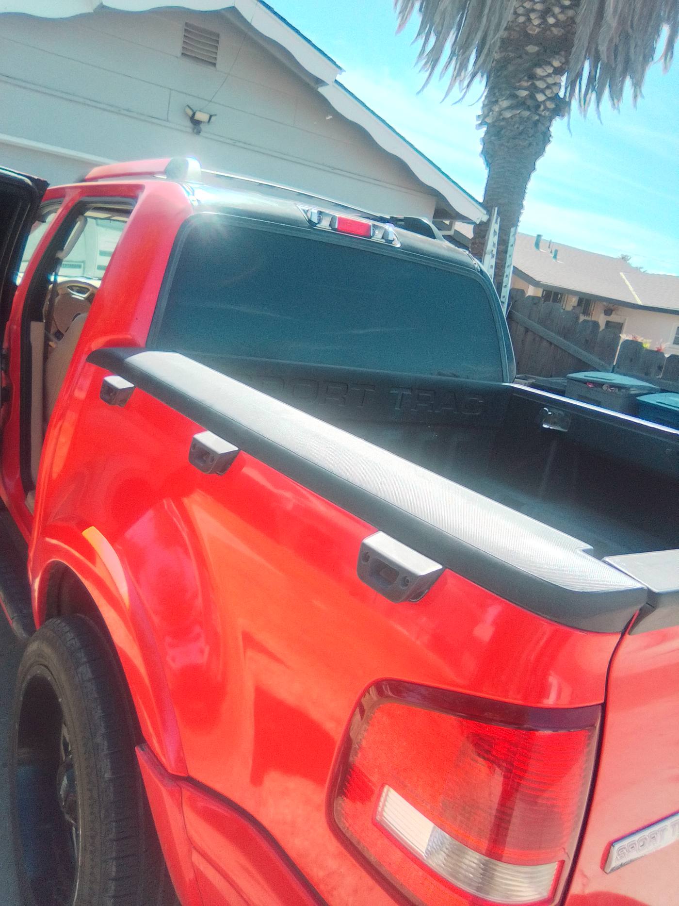 2007 Ford Explorer Sport Trac 4WD photo 1