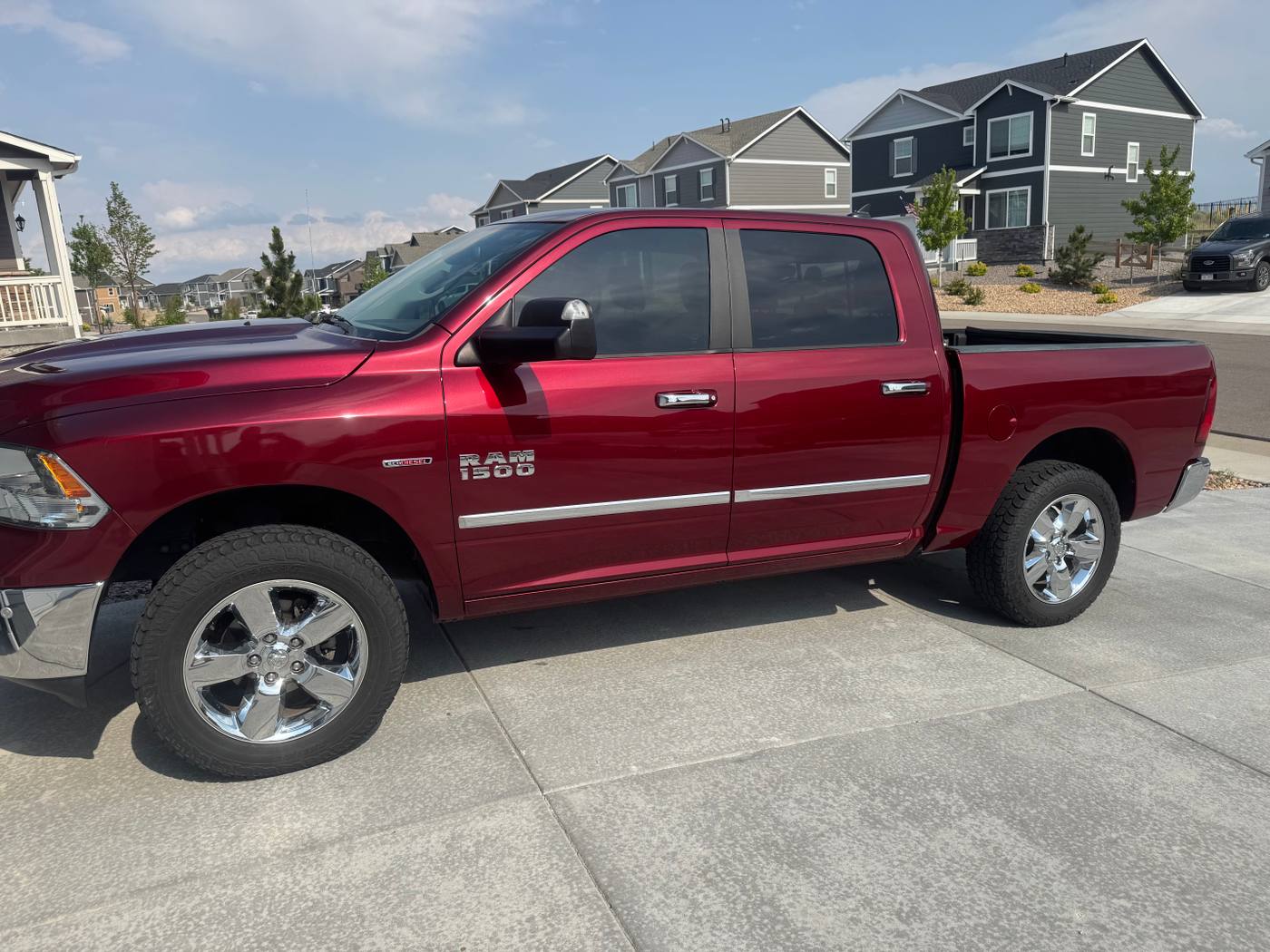 2018 Ram 1500 4WD photo 1