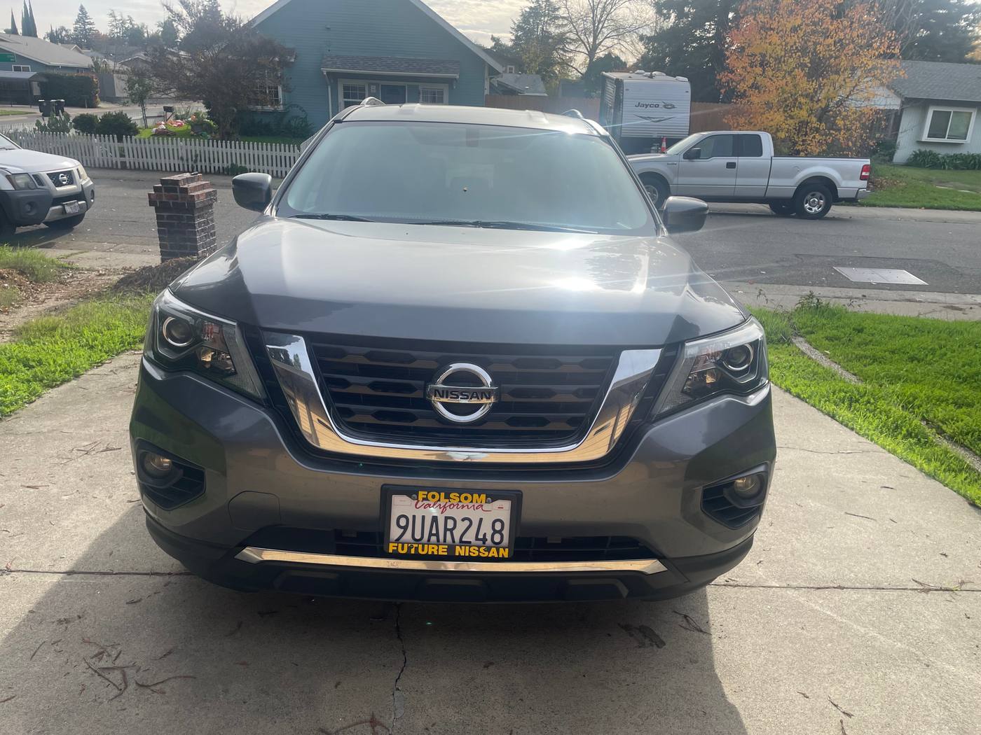 2019 Nissan Pathfinder 4WD Platinum photo 1